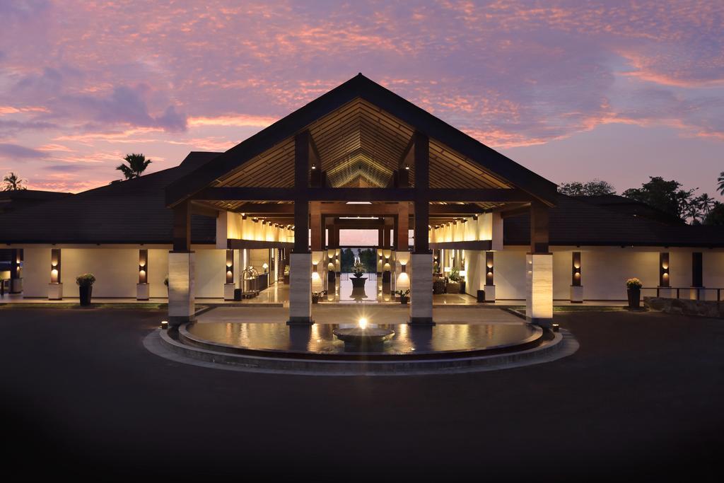 Hotel Grand Luley Manado Exterior foto